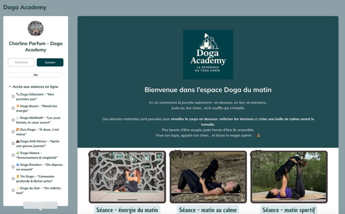 Aperçu de l’espace Doga Academy proposant des séances de yoga avec son chien à pratiquer en ligne.